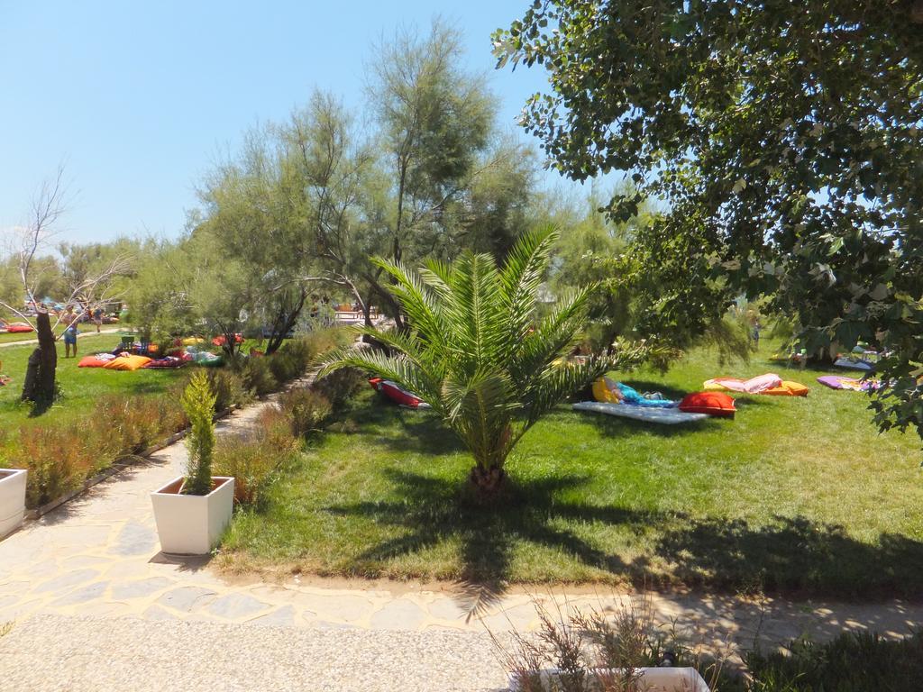Aytas Hotel Ayvalı Buitenkant foto