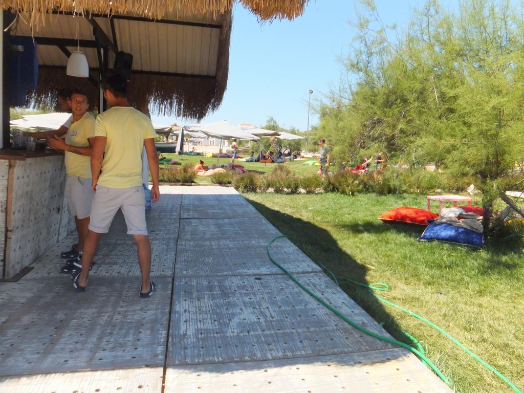 Aytas Hotel Ayvalı Buitenkant foto